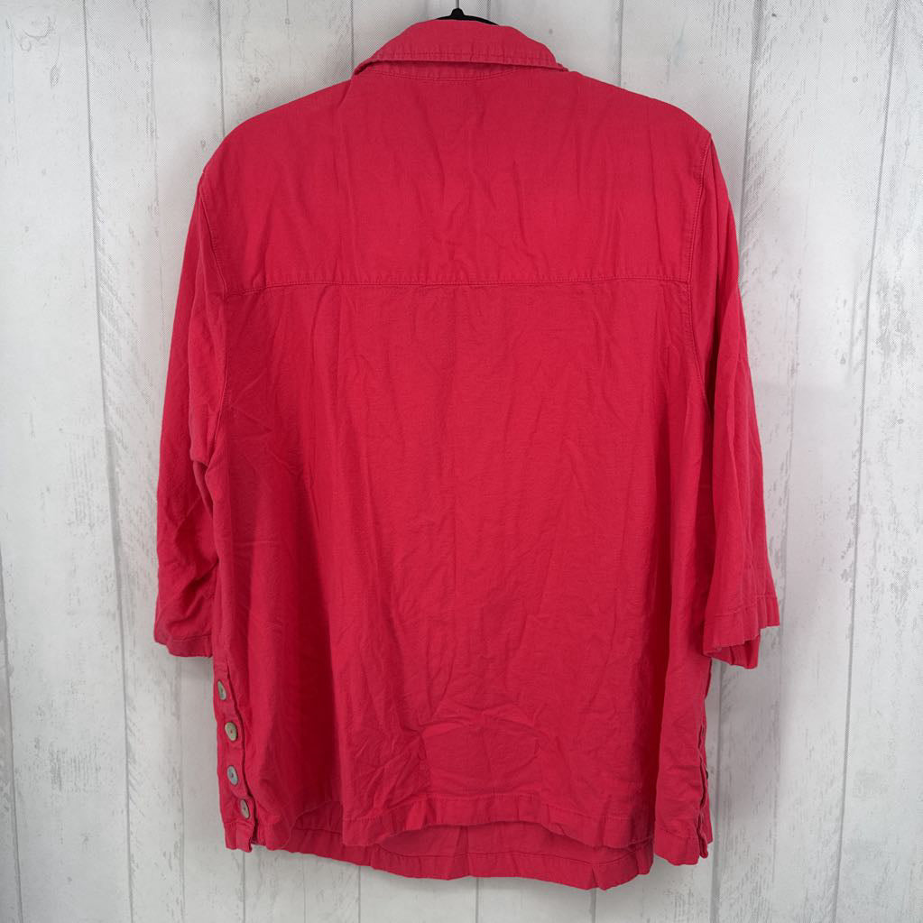 2X split neck 3/4 slv top