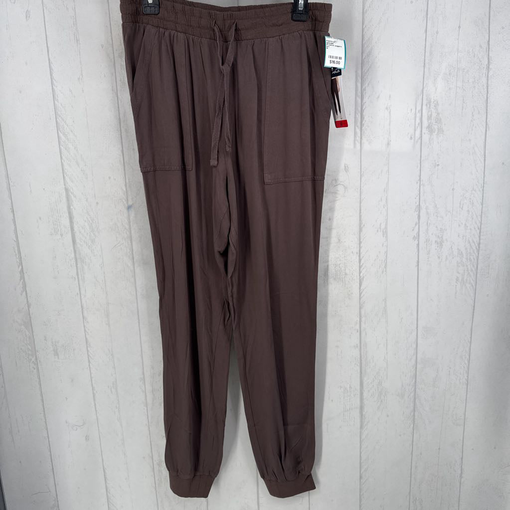 M pull-on joggers