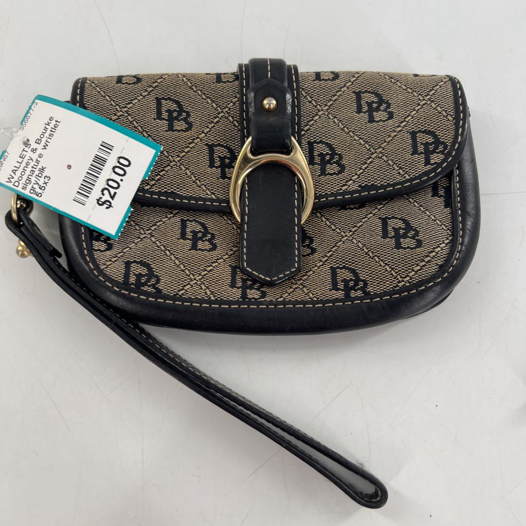 signature wristlet