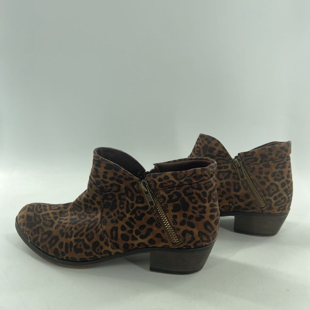 9w animal print bootie