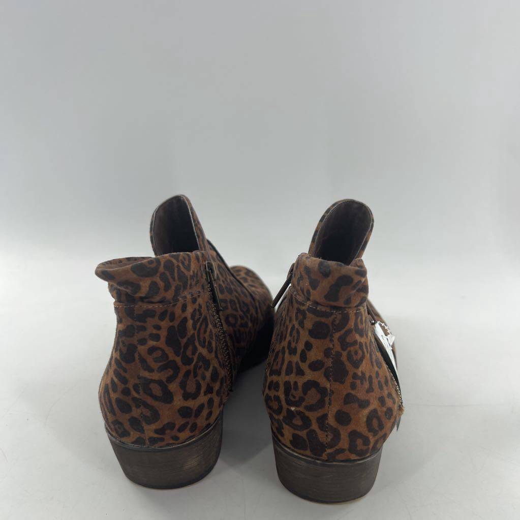 9w animal print bootie