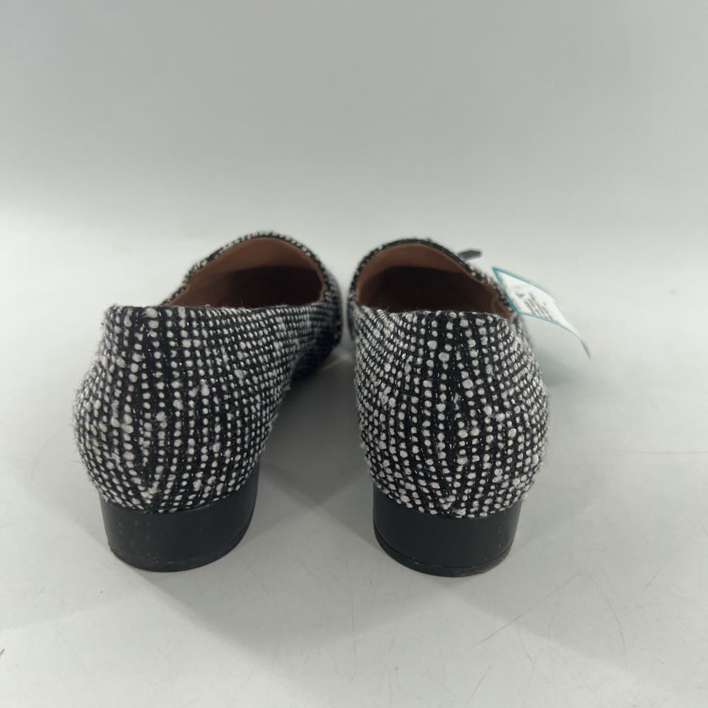 9 tweed flats
