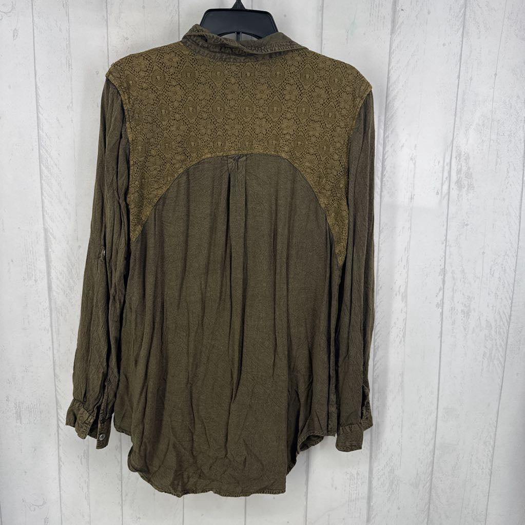 L button down l/s top