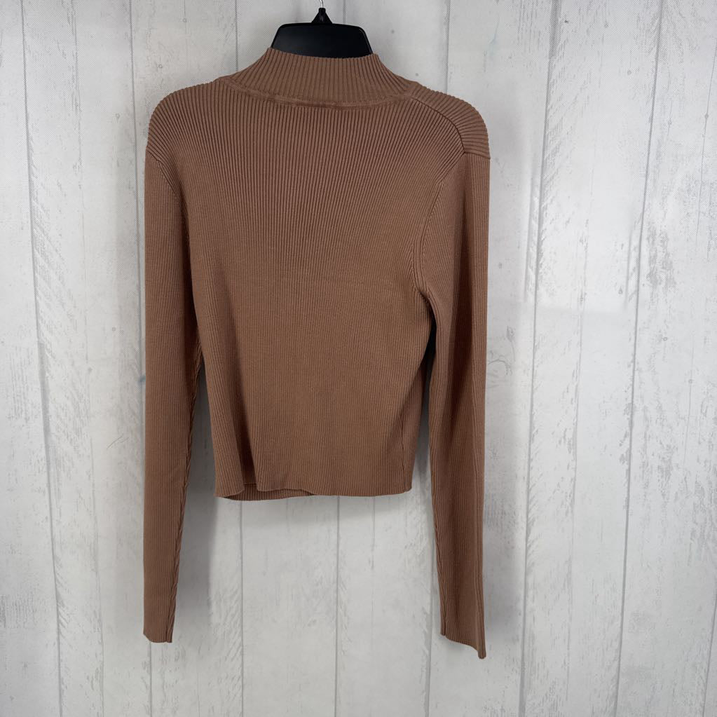 XL mock neck ribbed l/s top