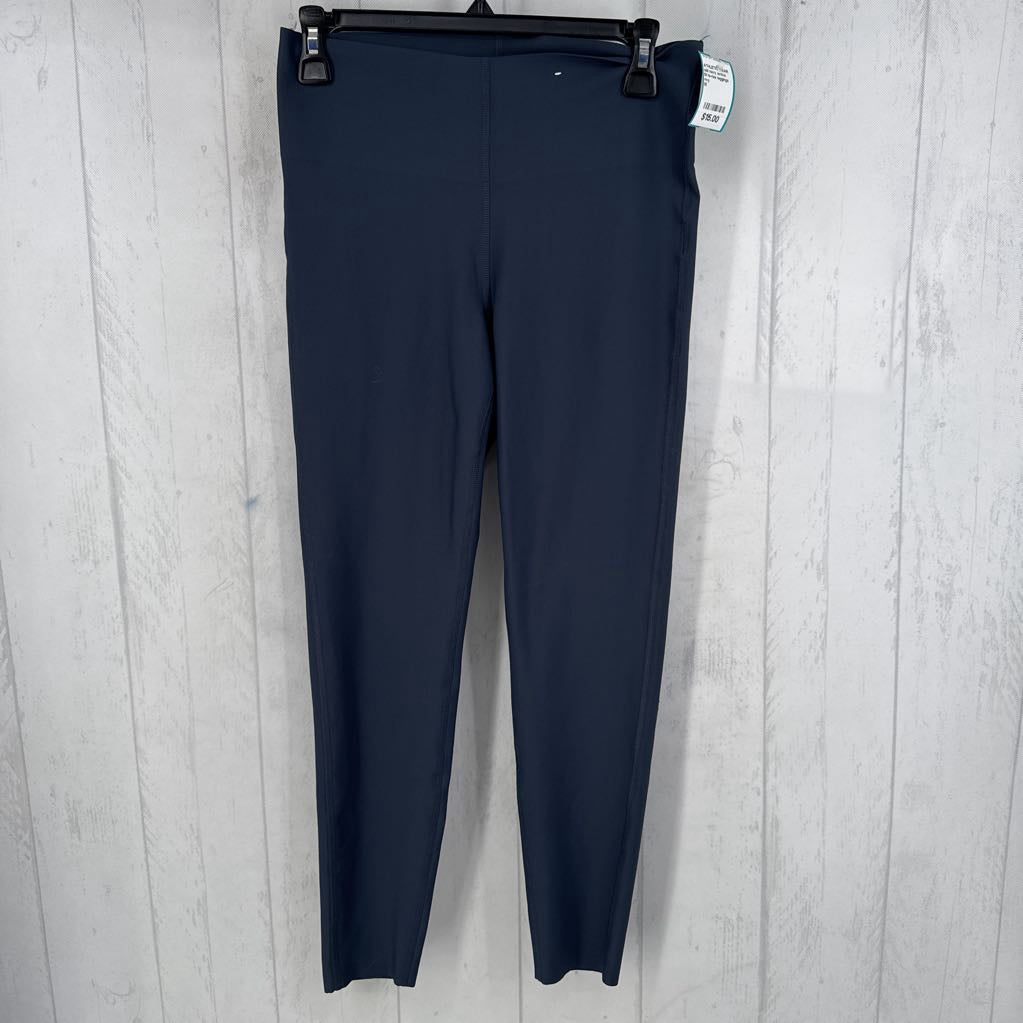M hi-rise leggings
