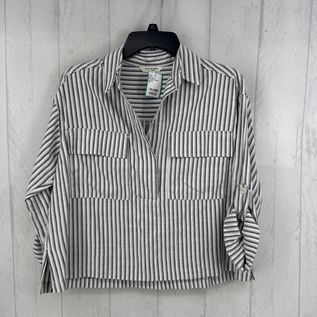 XS striped split neck tab slv top