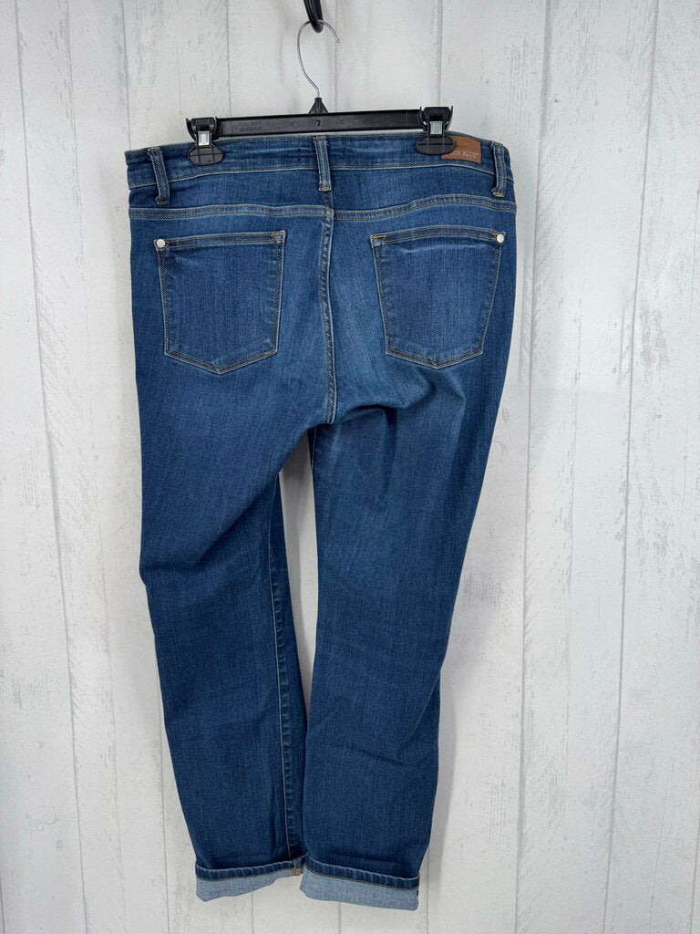 13 straight fit jean
