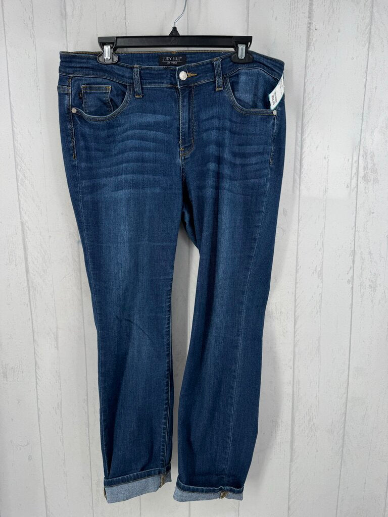 13 straight fit jean