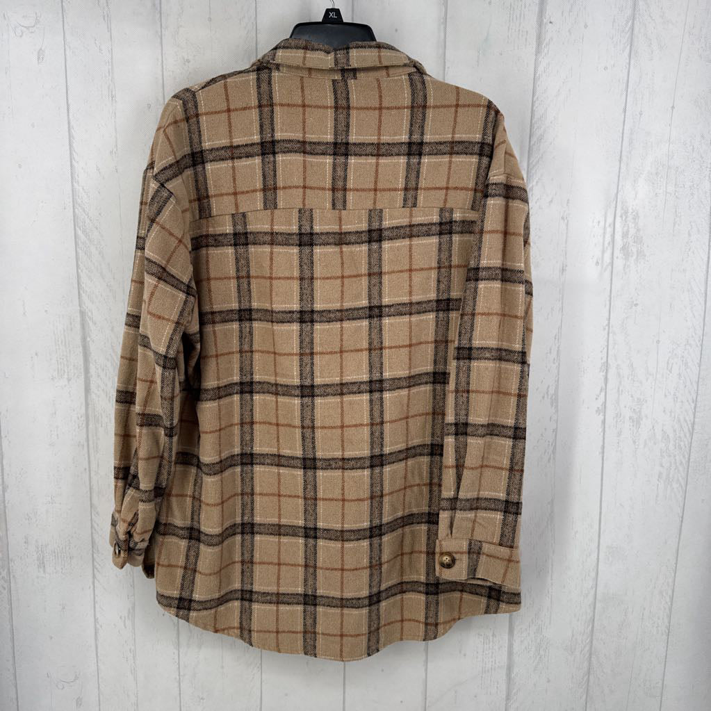 2 plaid shacket