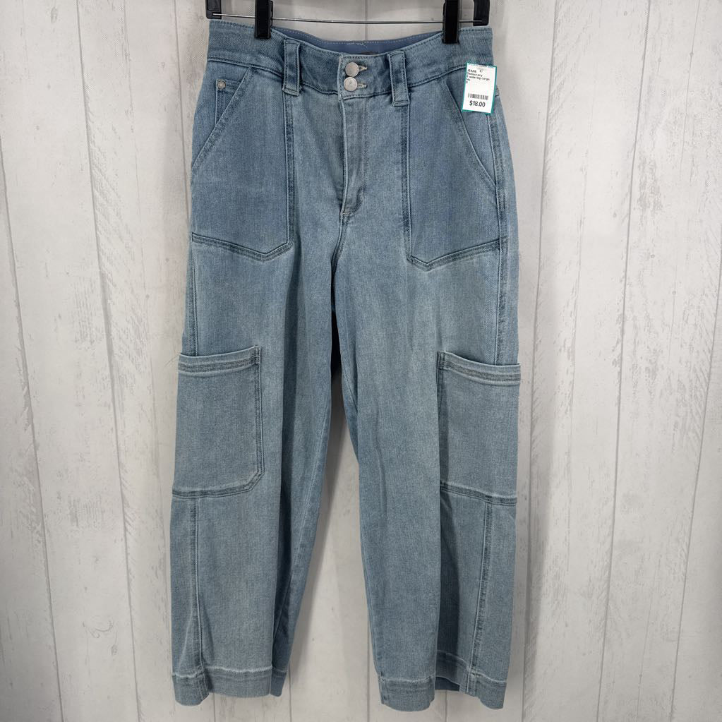 8 wide leg cargo pocket jean