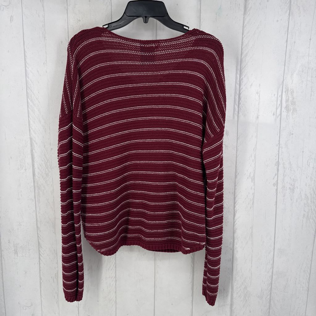 XL striped v-neck l/s top