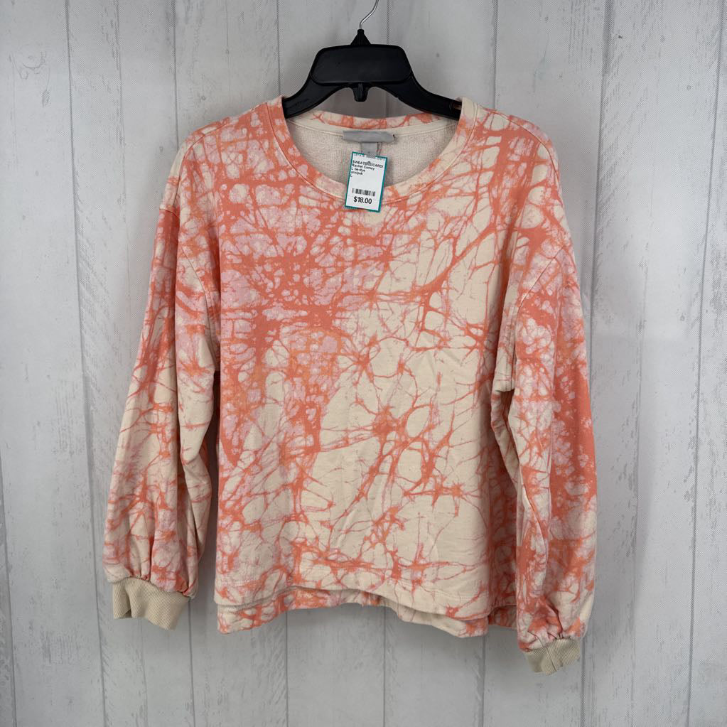 L tie-dye sweatshirt
