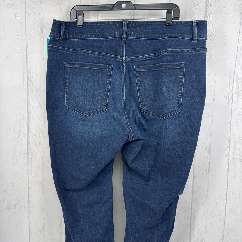 22s straight leg jean
