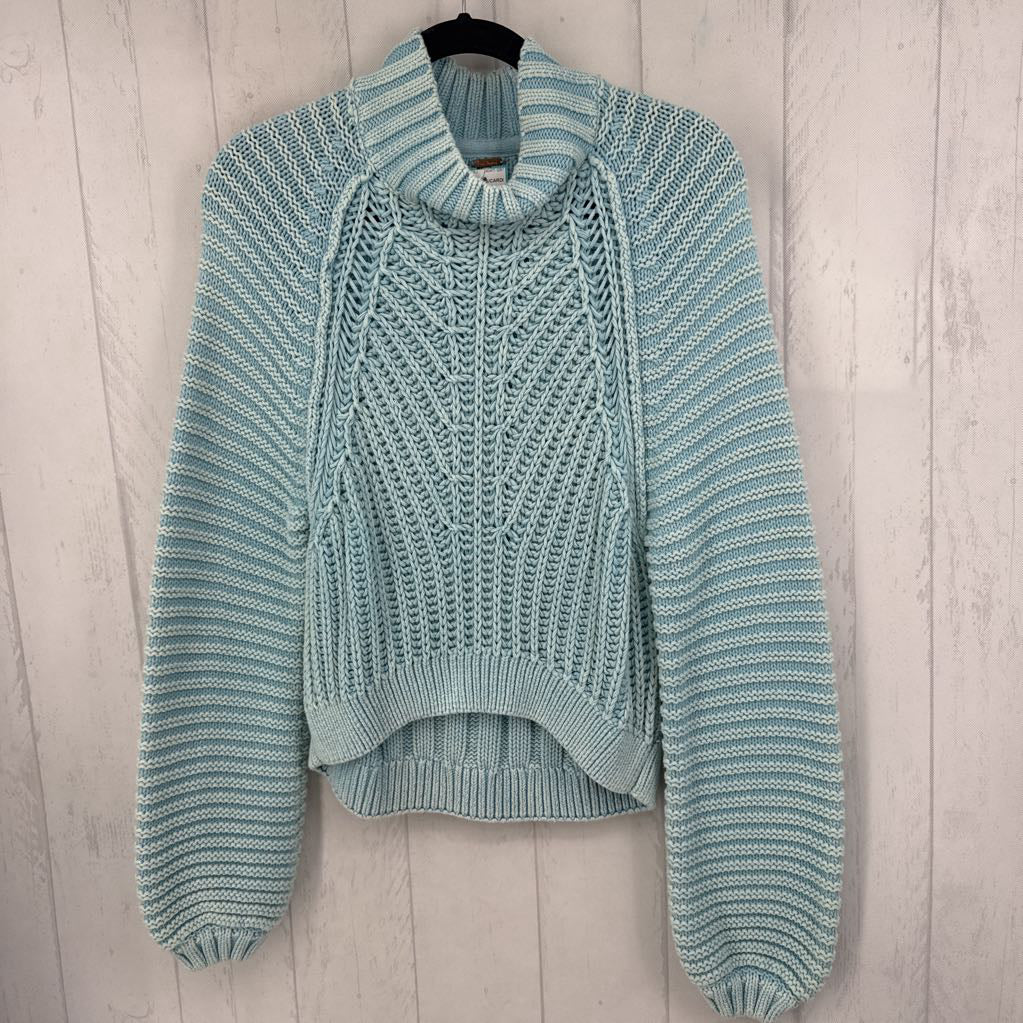S mockneck sweater