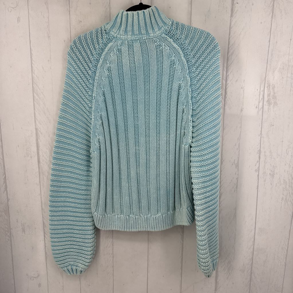 S mockneck sweater