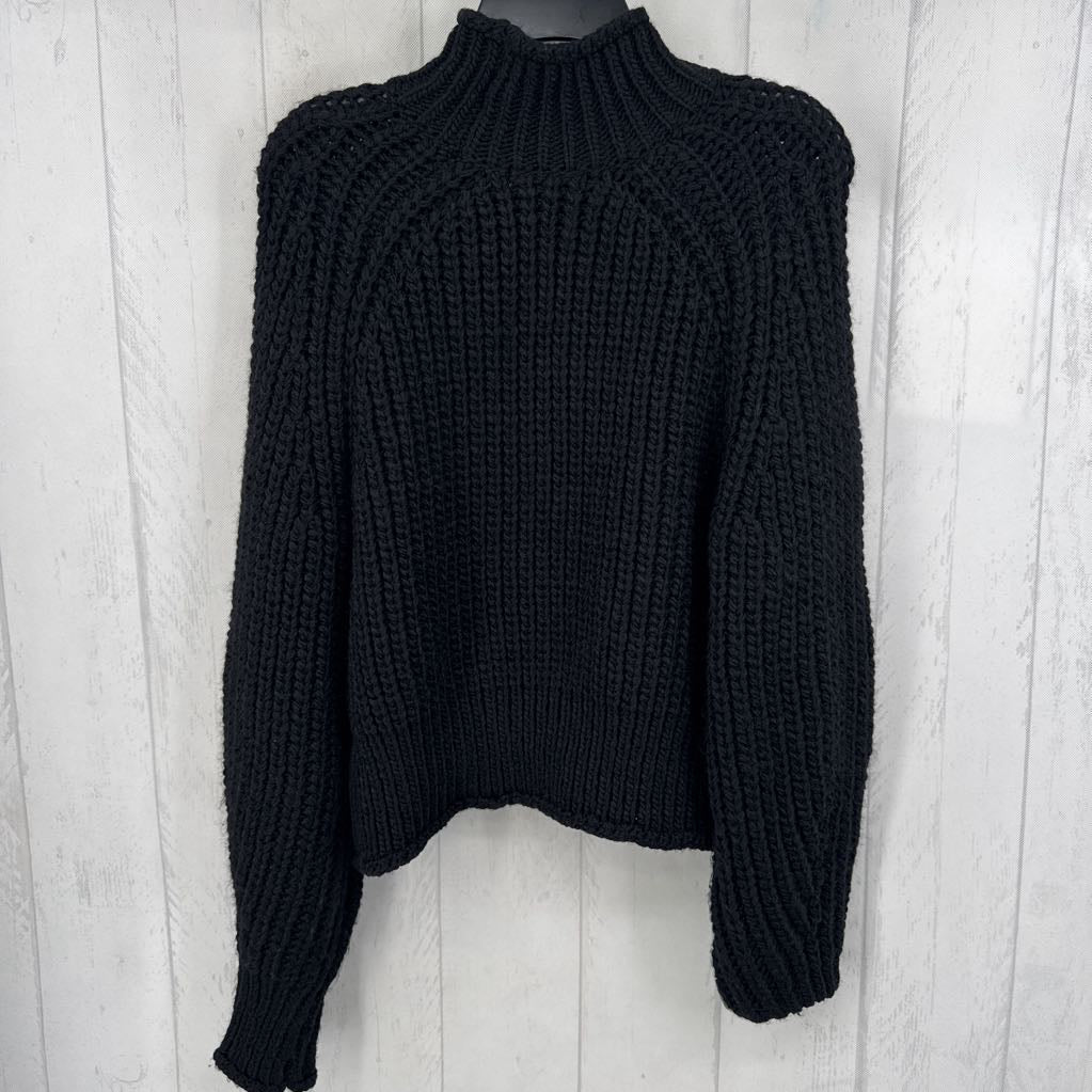 S mockneck sweater