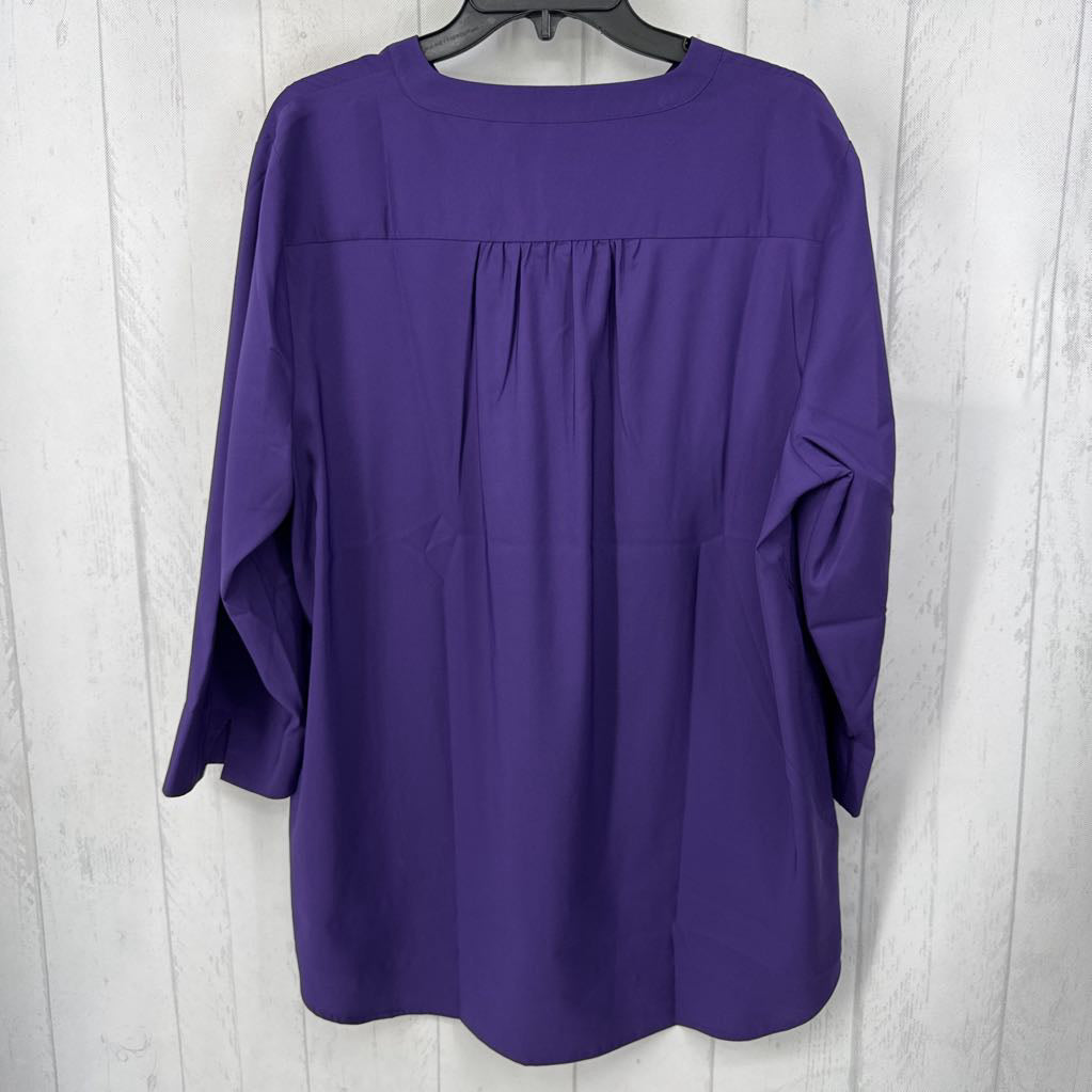 XL split neck 3/4 slv top