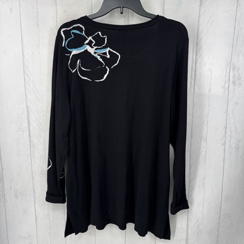 XL floral sweater