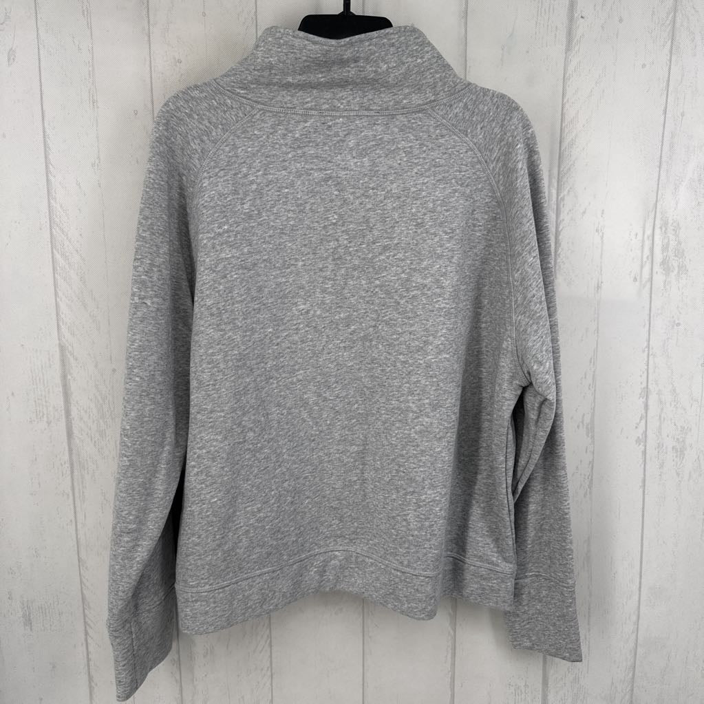 XL mockneck sweatshirt