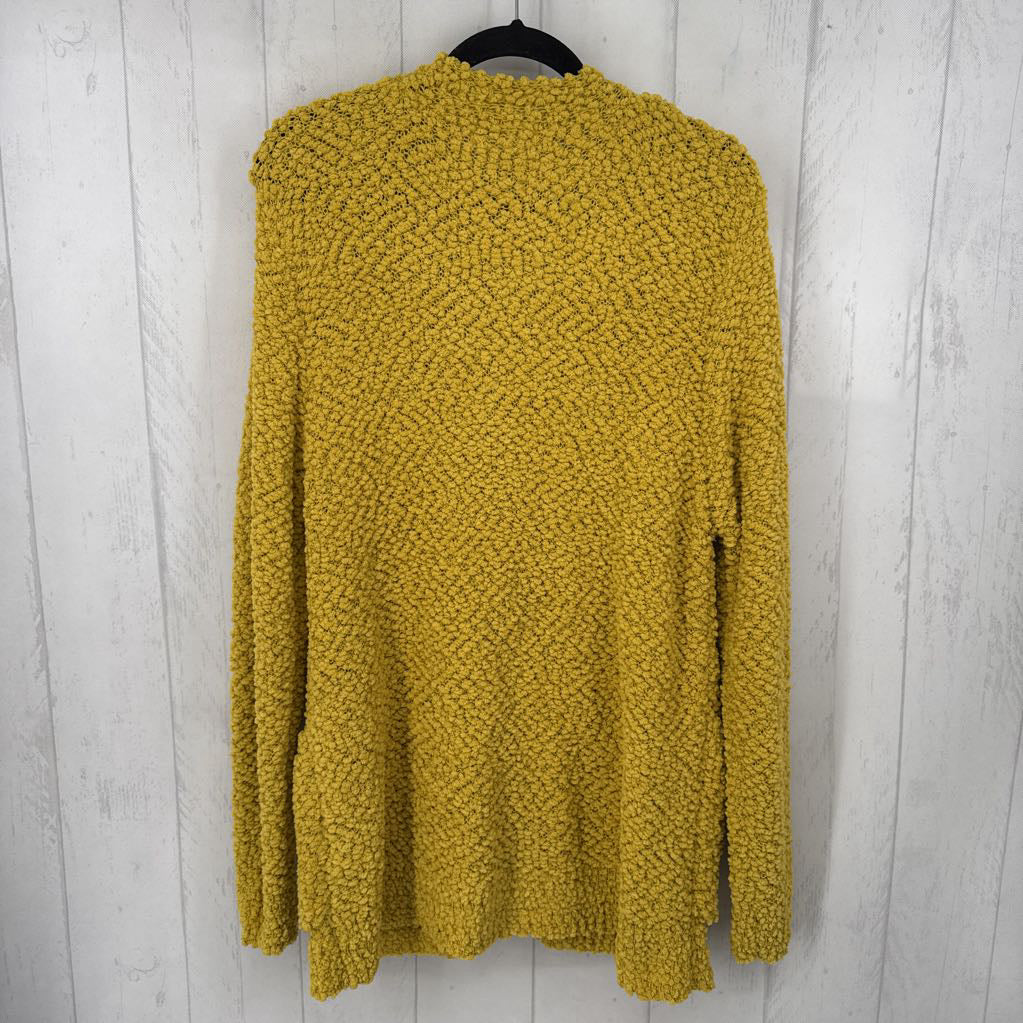 1X boucle button down cardi