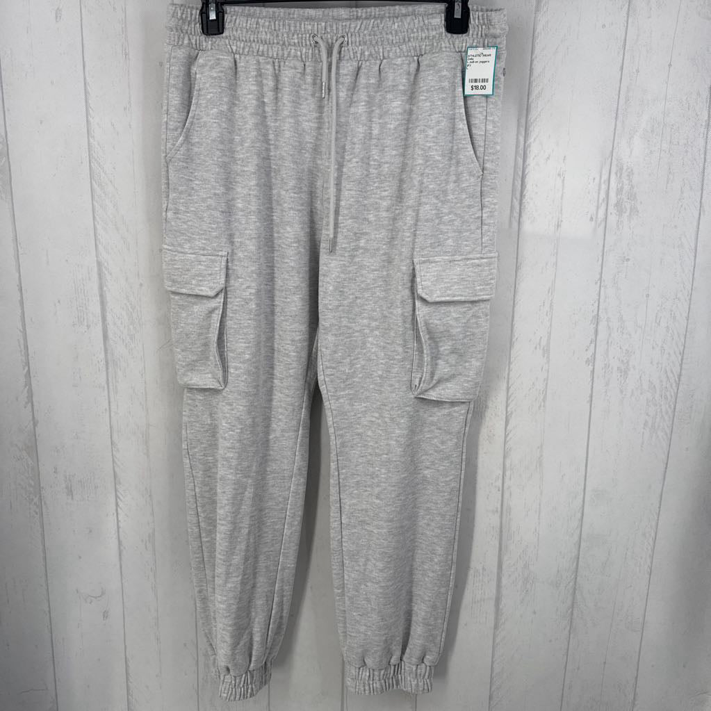 L pull-on joggers