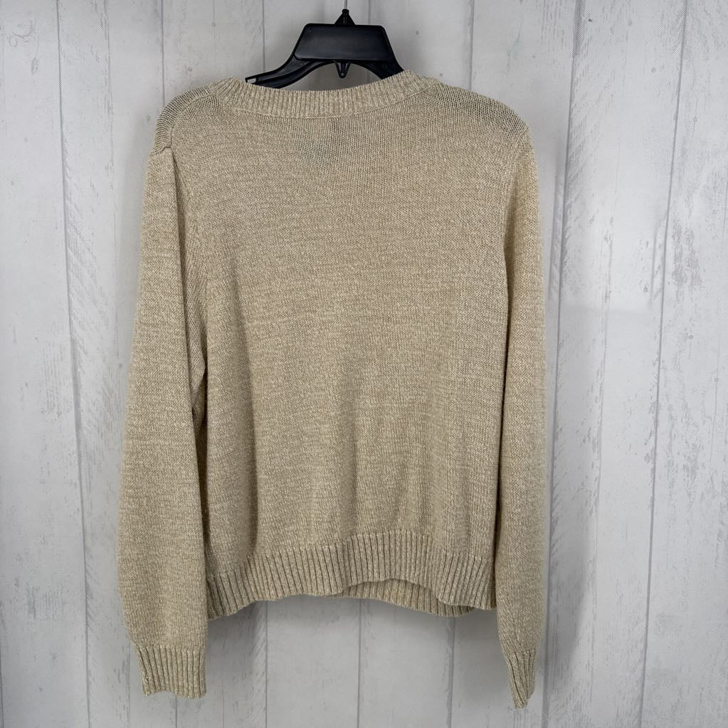 XL crewneck sweater