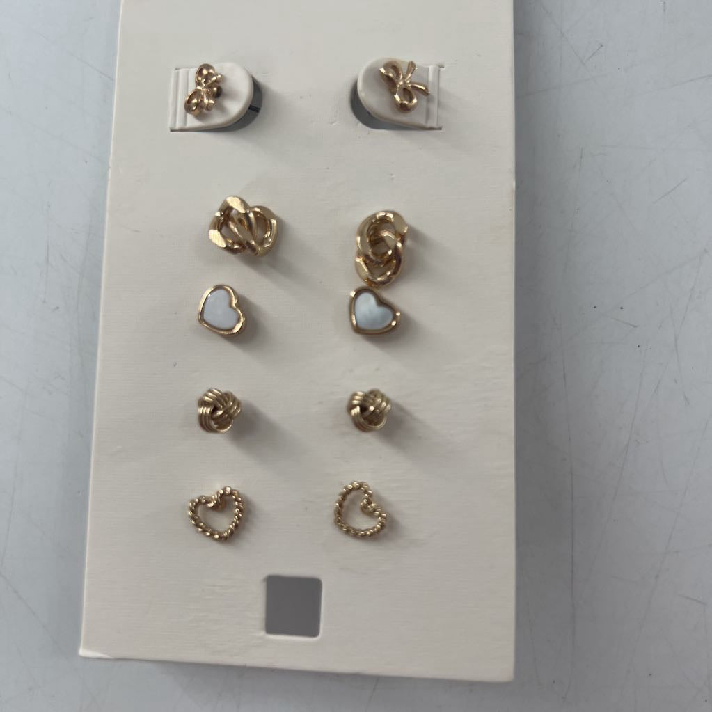 5pr gold tone earrings