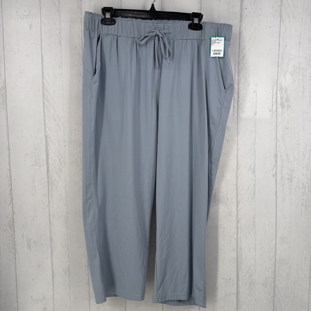 Cropped Capri Pants