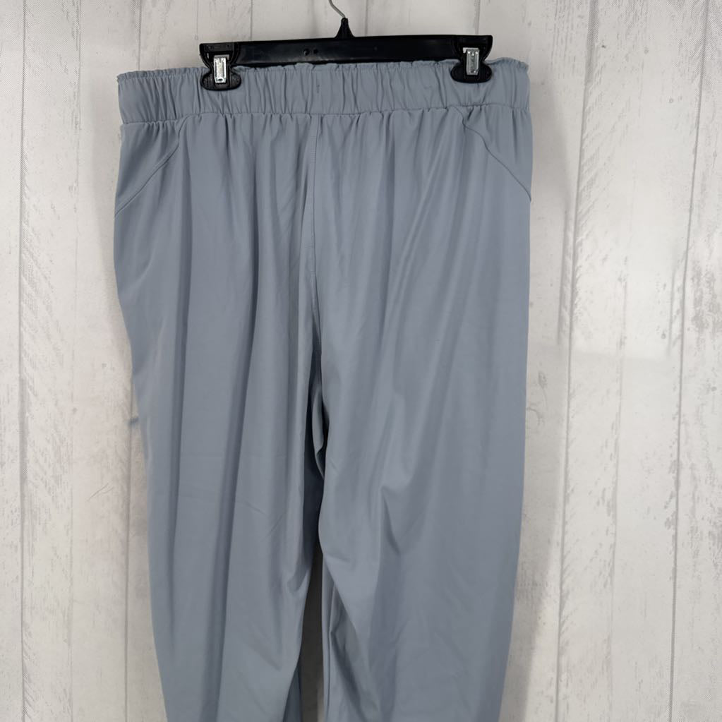 Cropped Capri Pants