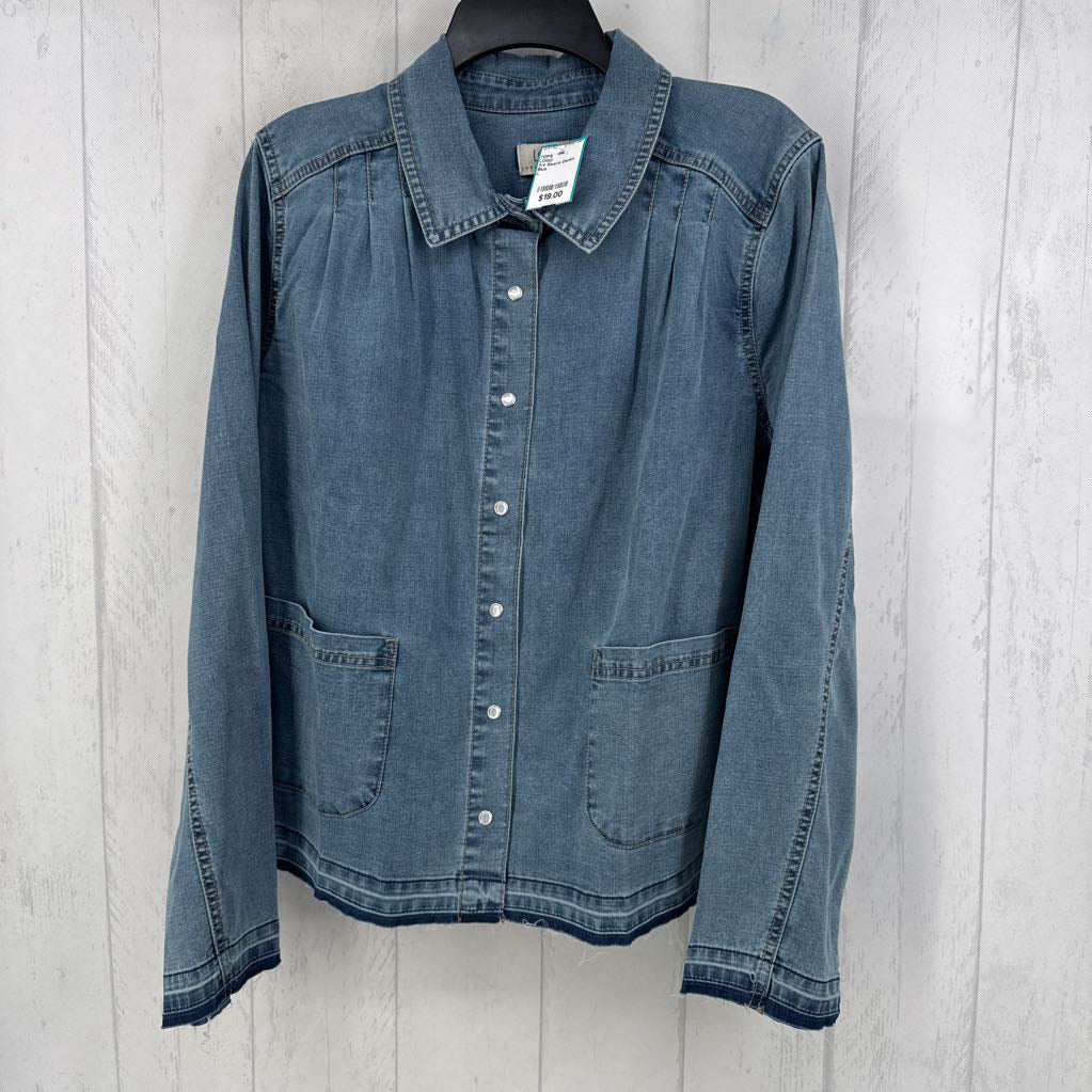 3/4 Sleeve Denim Jacket w/ Patch Pockets
