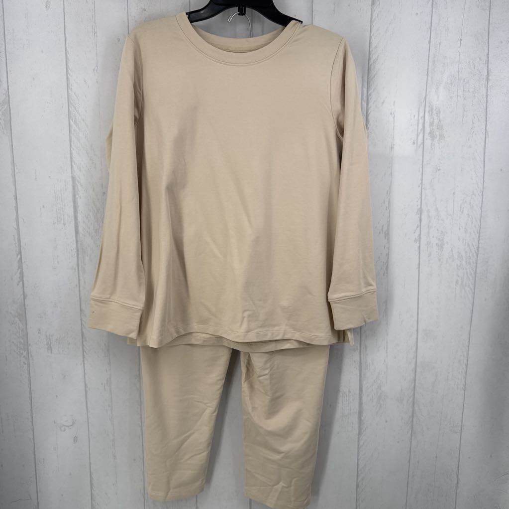 Crewneck Pullover Top & Matching Lounge Pants