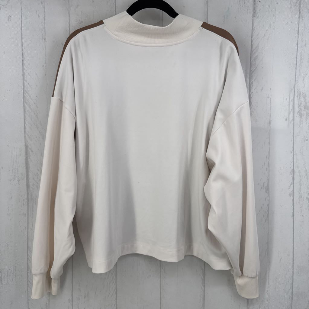 Color Block Cropped Relaxed Mock Neck L/s