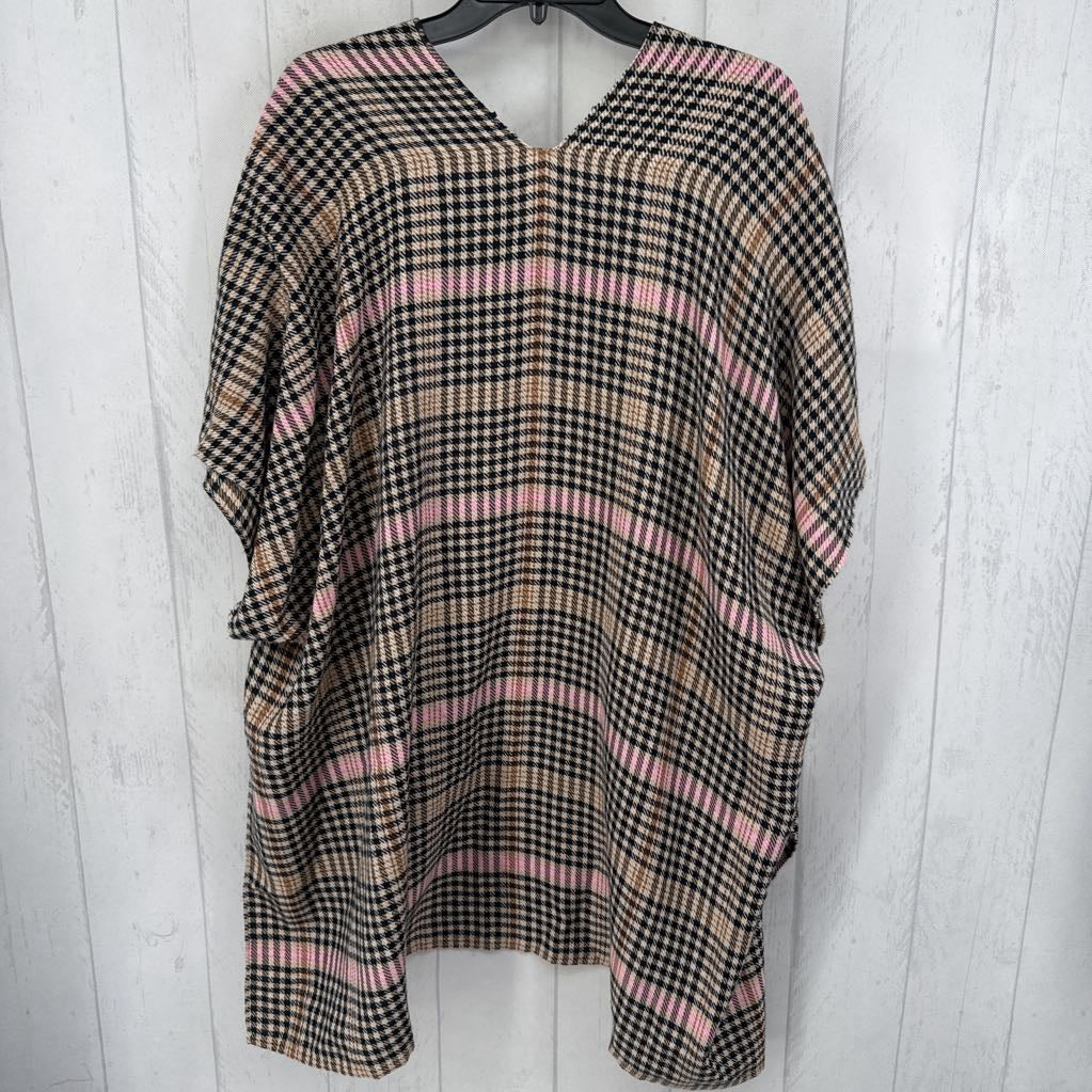 M/L plaid ruana