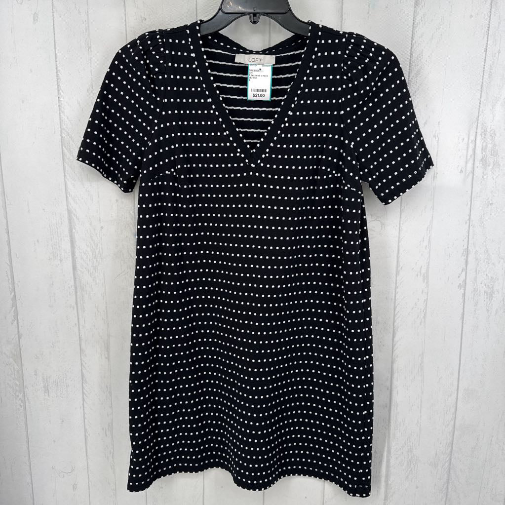 S textured v-neck s/s dress