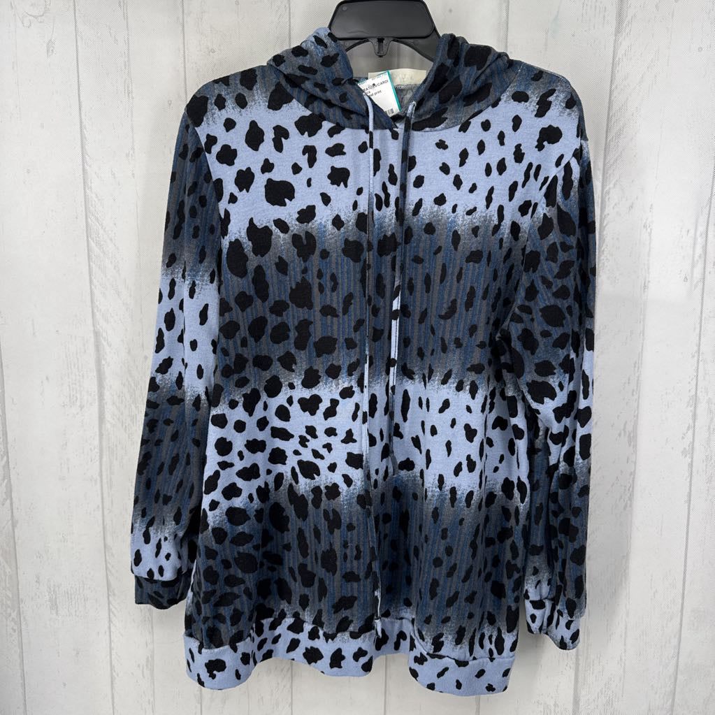 M animal print hooded pullover