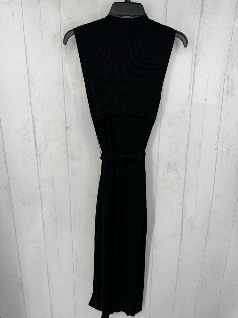 S rib knit belted sweater vest