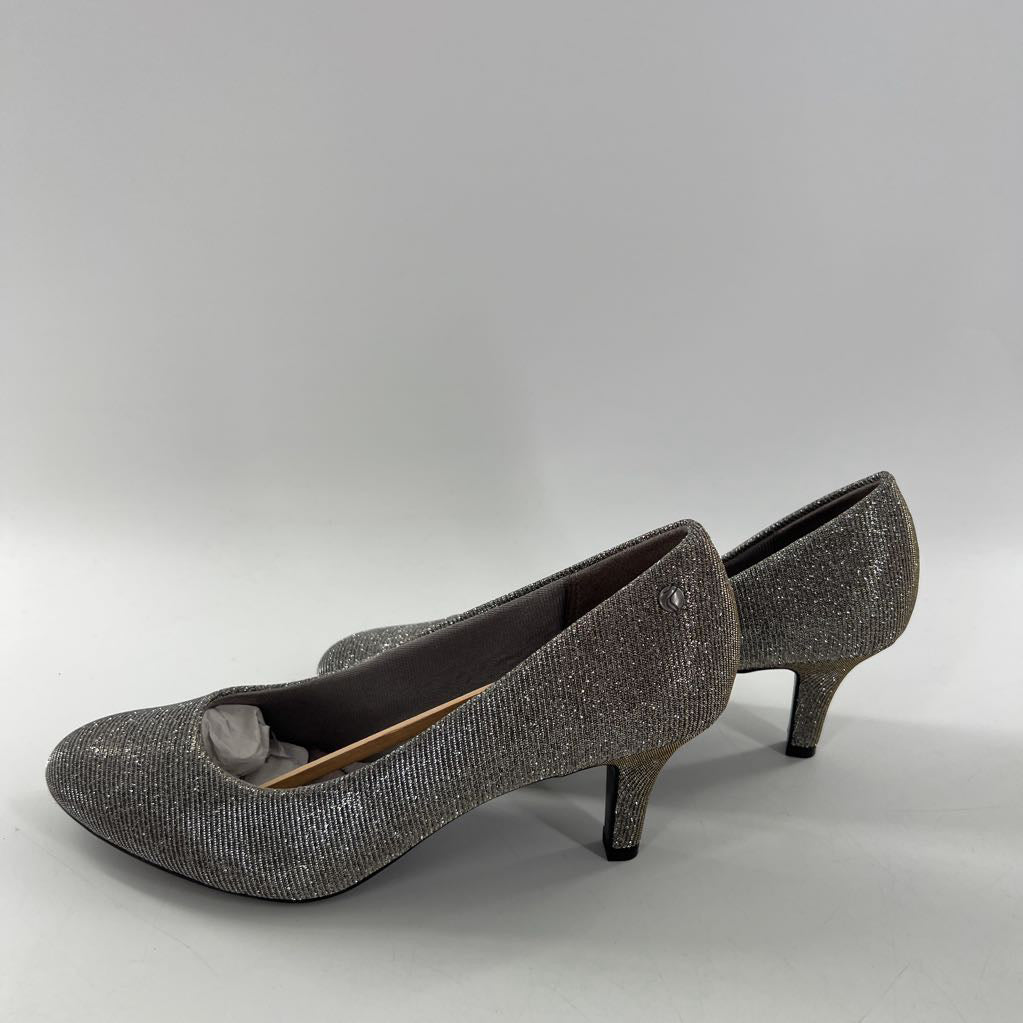 8.5 shimmer pumps