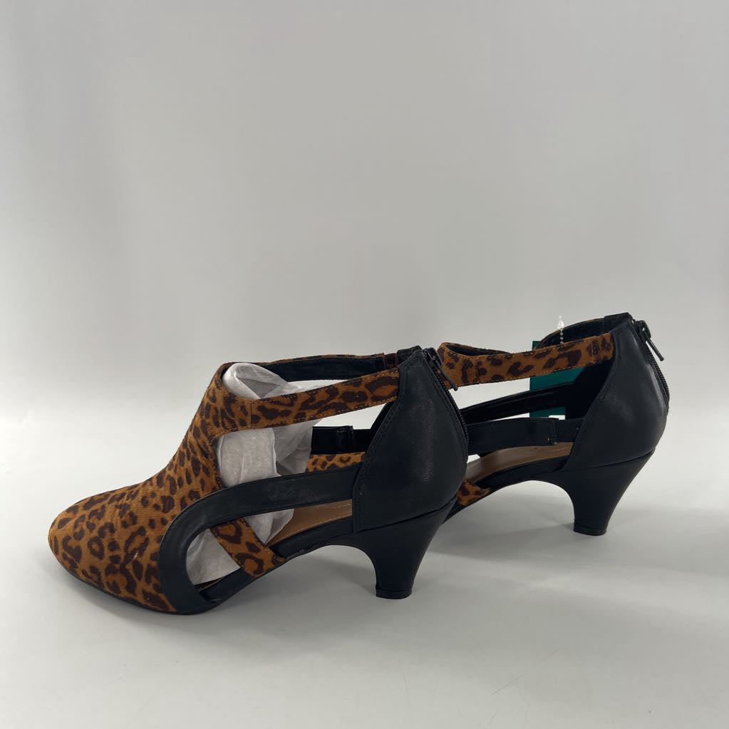 9 leopard print side straps low heel pumps