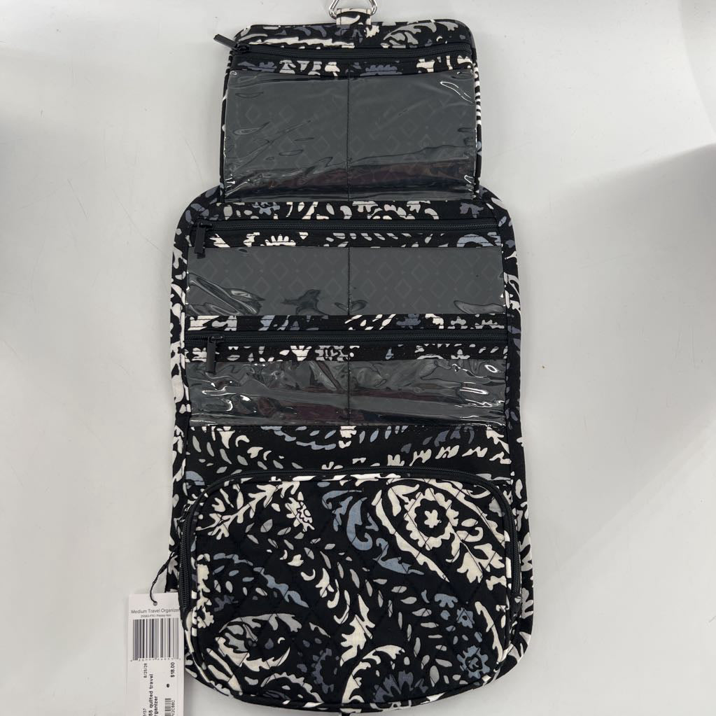 R55 quilted travel organizer