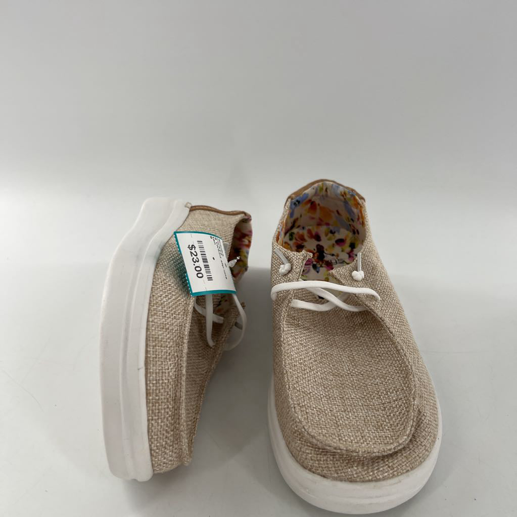 9 tweed slip-ons