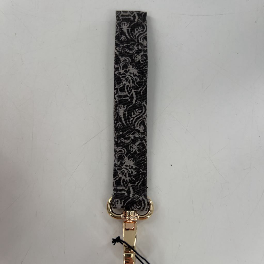 key fob-blk floral