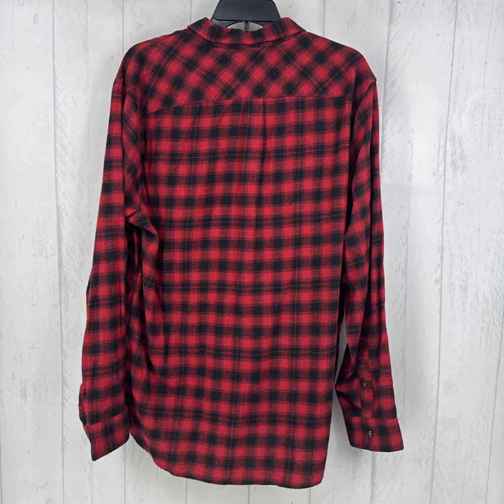 R68 L plaid button down l/s top