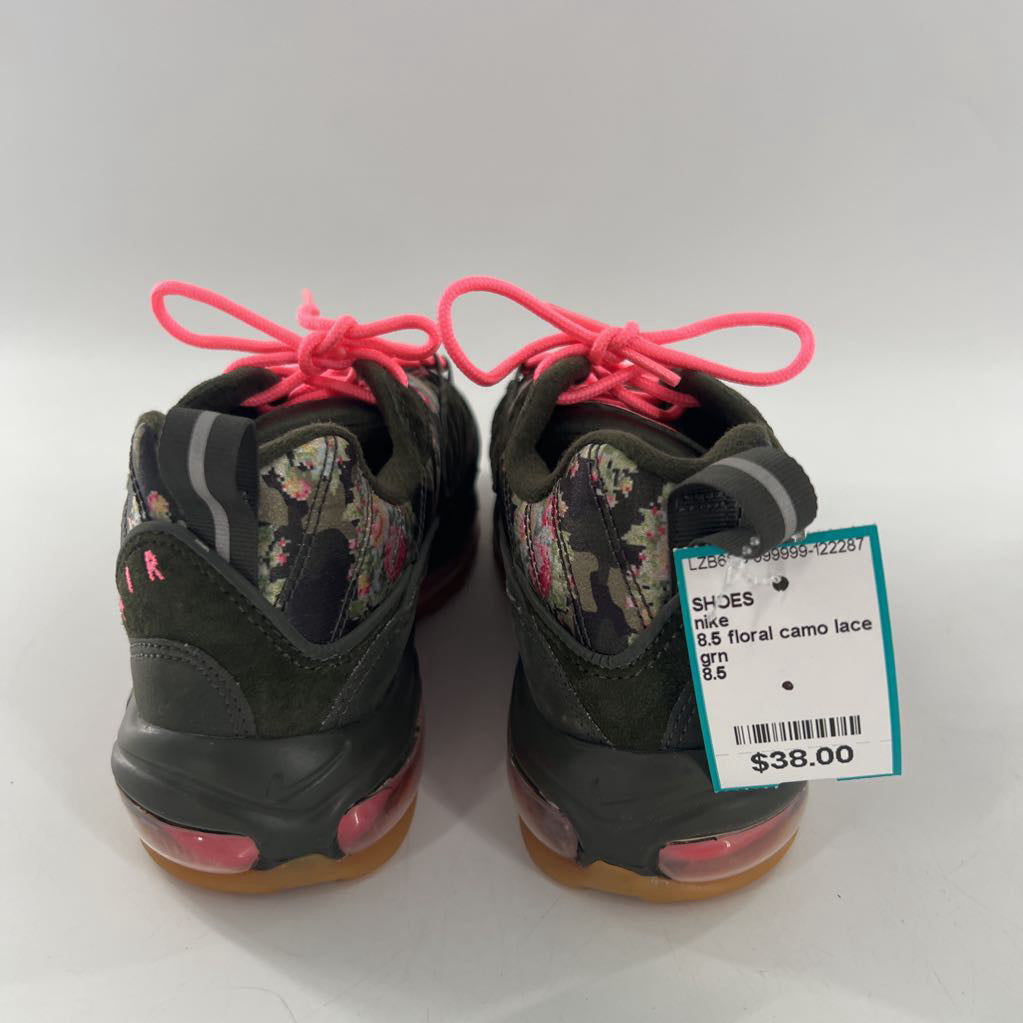 8.5 floral camo lace up sneakers