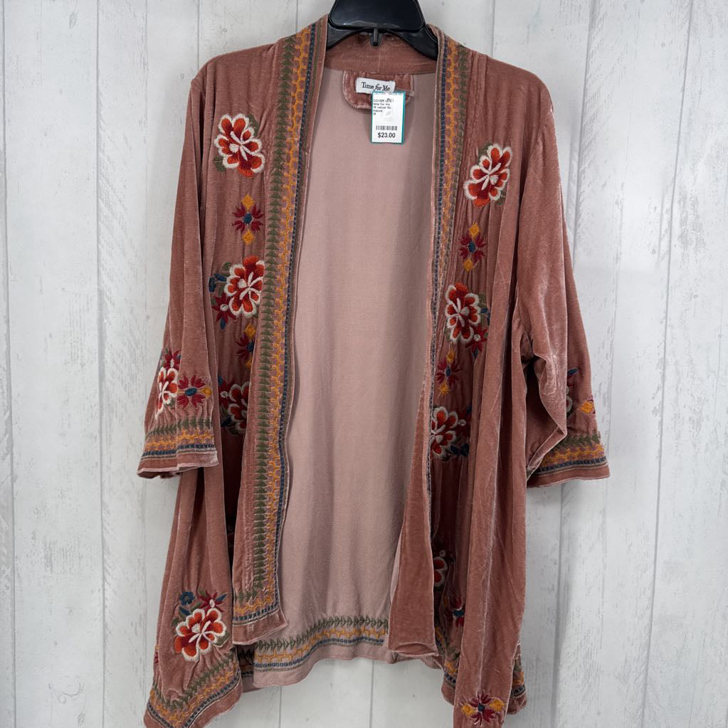 1X velvet flo embroidered ruana