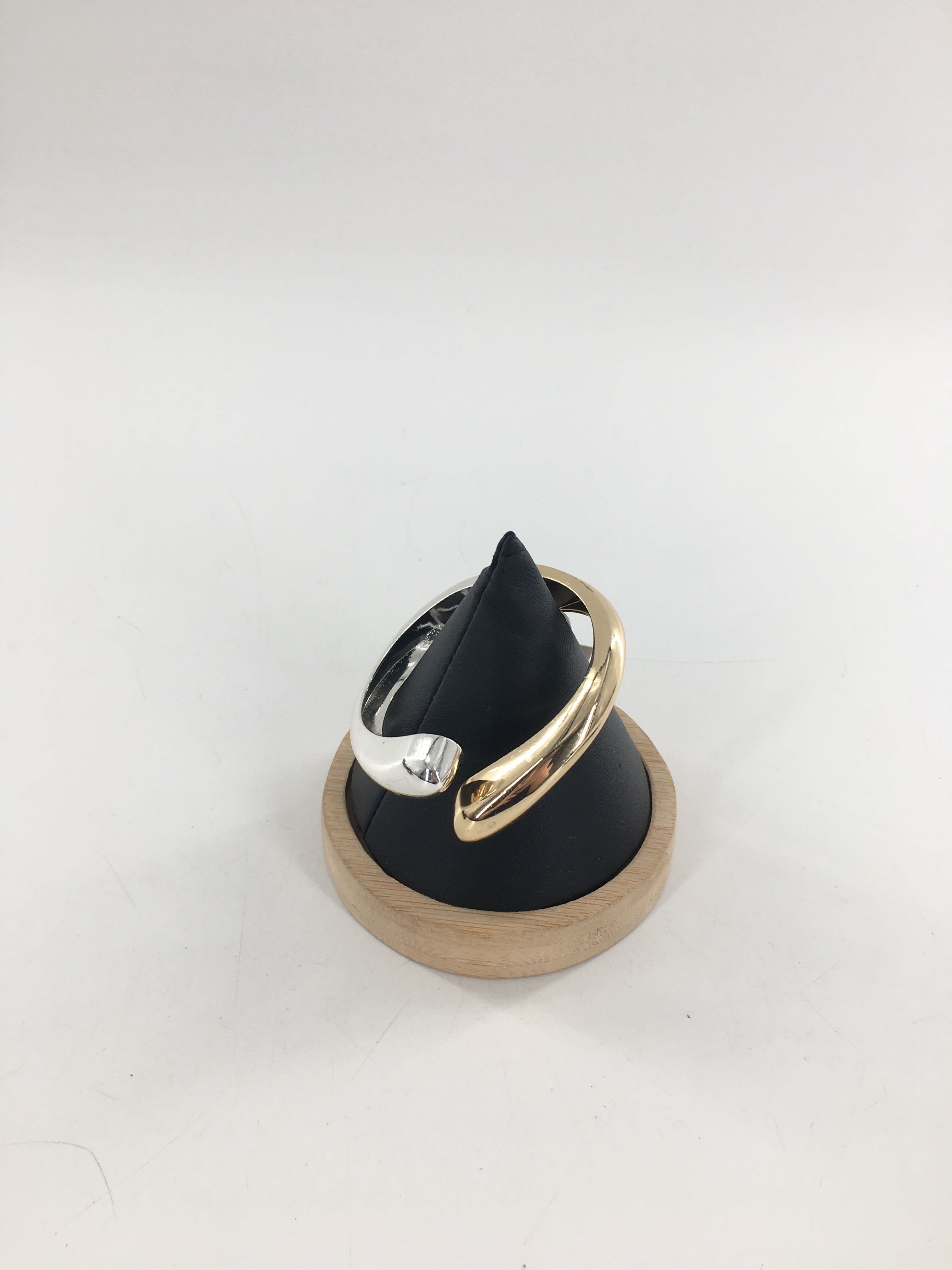 two-toned hinged bracelet