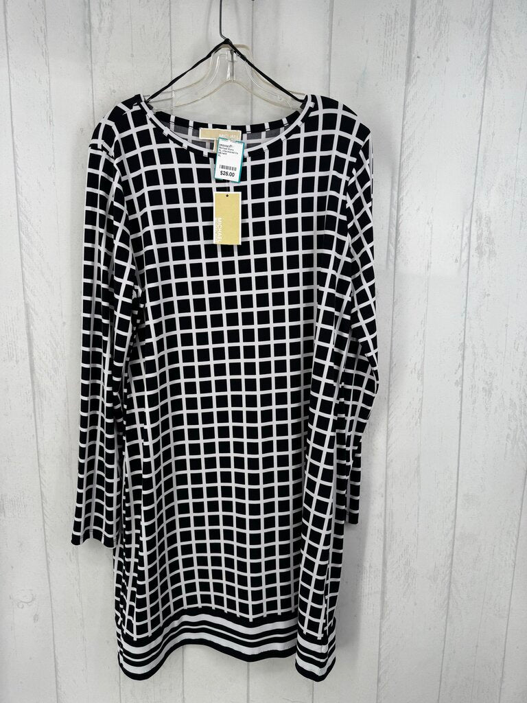 XL checkered l/s dress