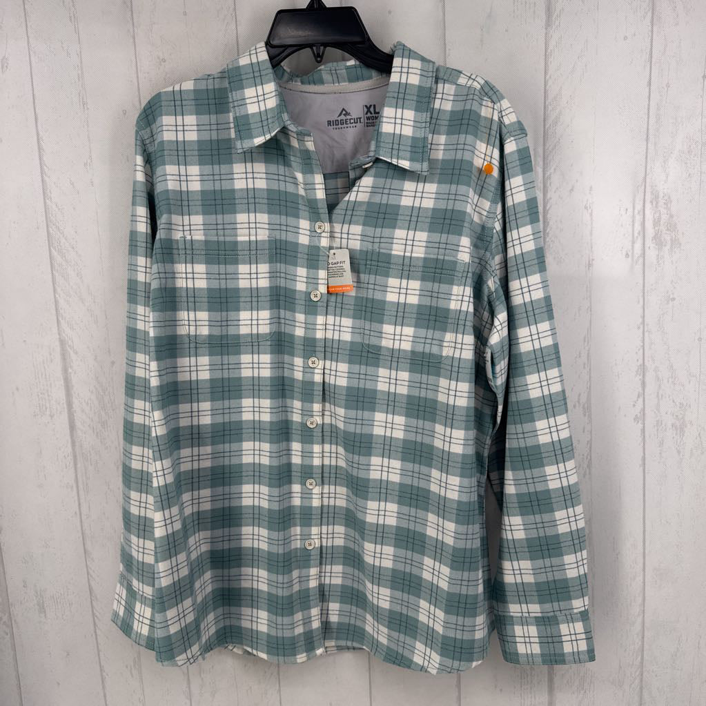 XL plaid button down l/s top