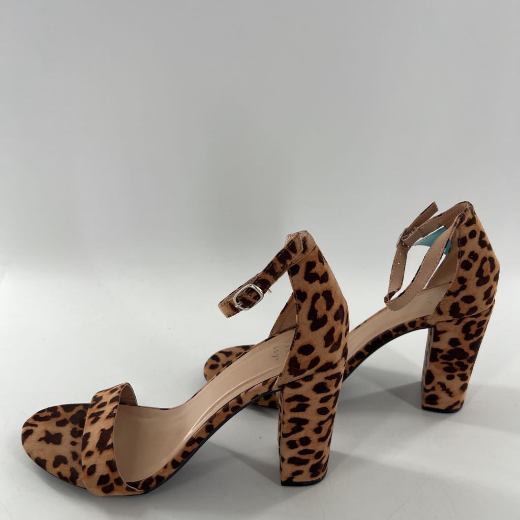 9 animal print high-heel sandal