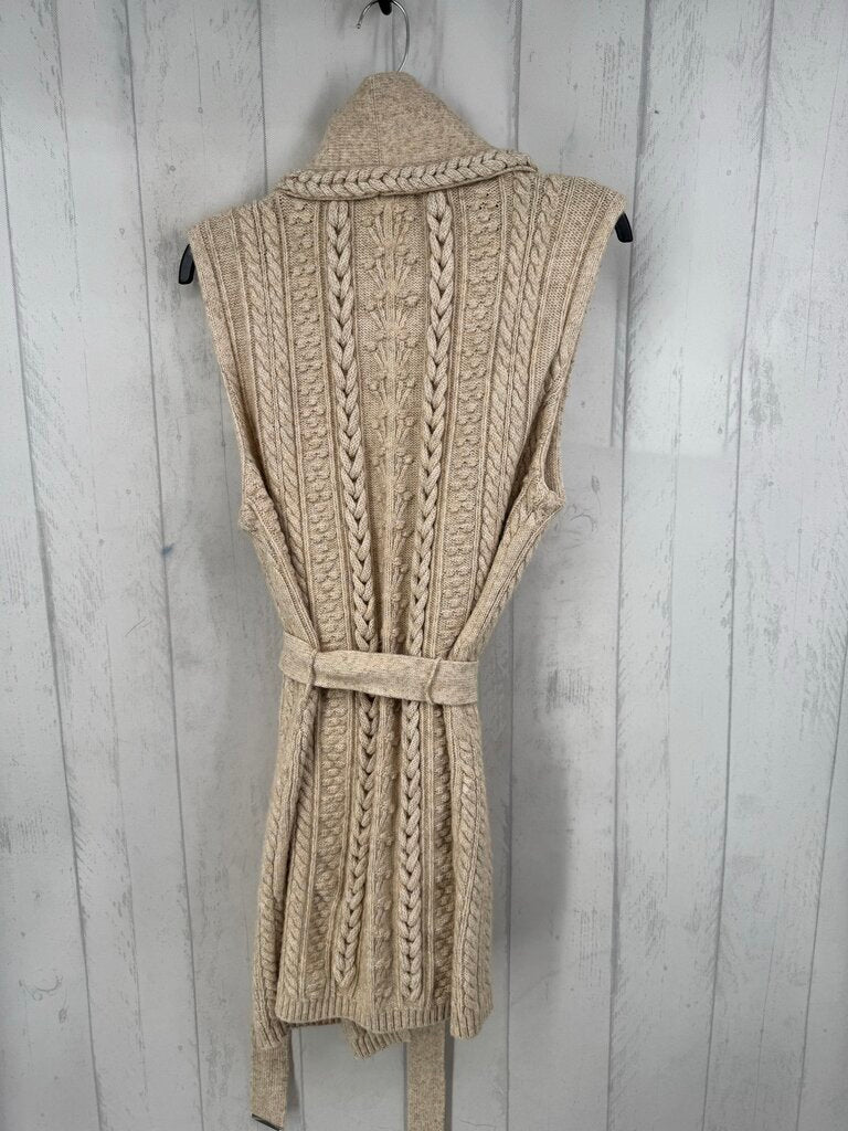 XL cable-knit sweater vest