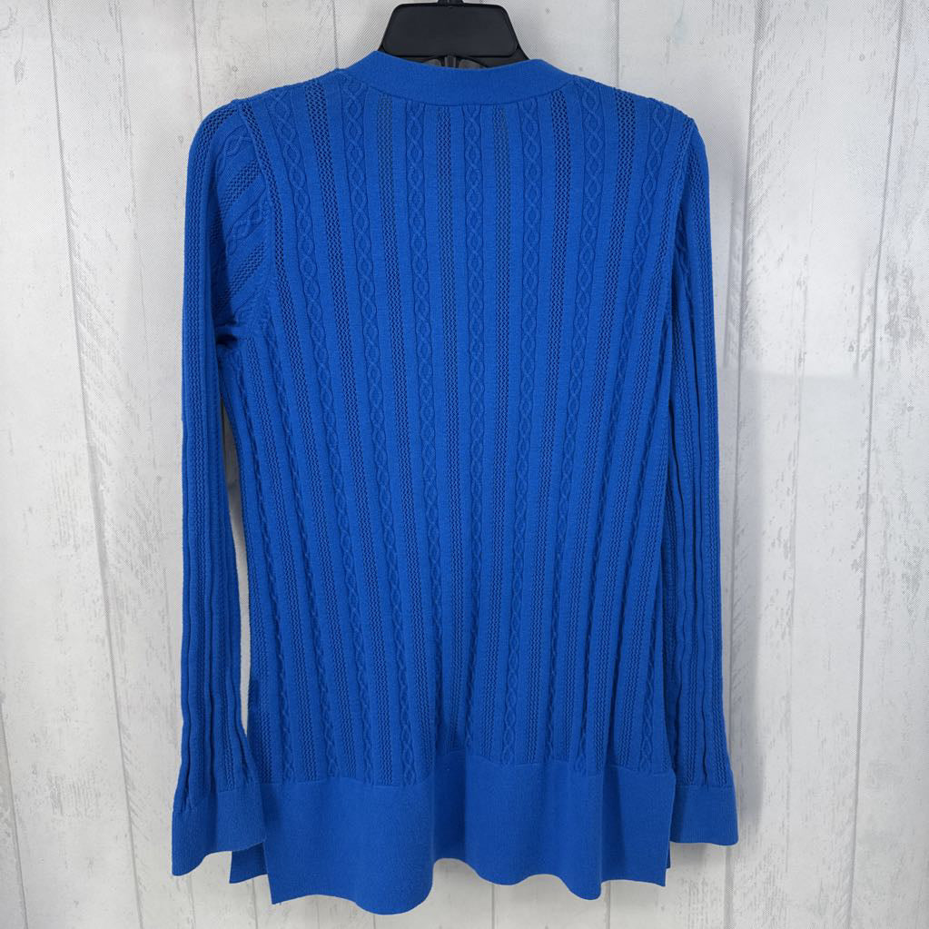 M cable knit cardi